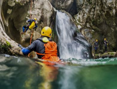 - CANYONING