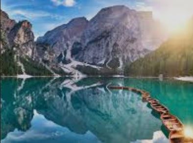 - LAGO DI BRAIES DISCOVERY EXPERIENCE